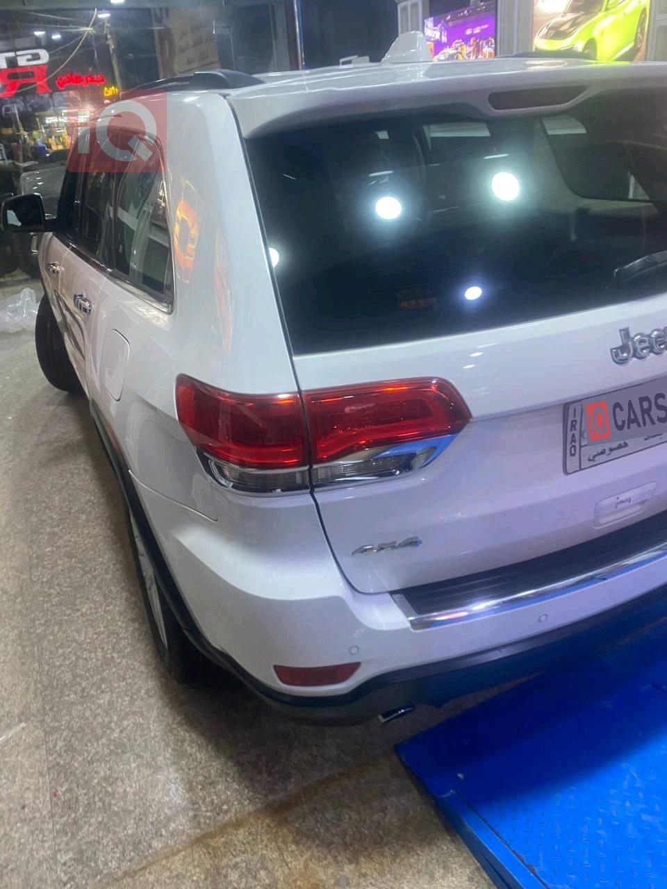 جيب جراند شيروكي